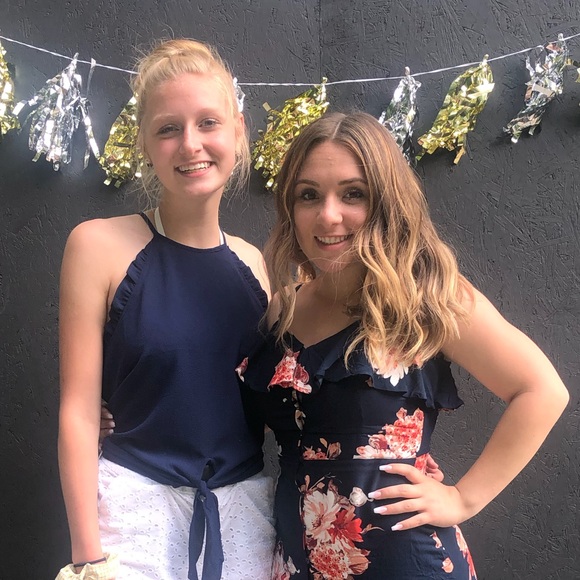 Meet your Posher, Abby - Picture 1 of 1